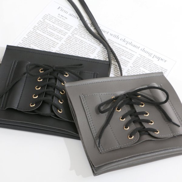 画像8: レースアップ スクエア ショルダーバッグ ブラック /ミニバッグ/ショルダーバッグ /肩掛けバッグ/レースアップ/バッグ/ポシェット/bag/スピンドル (8)